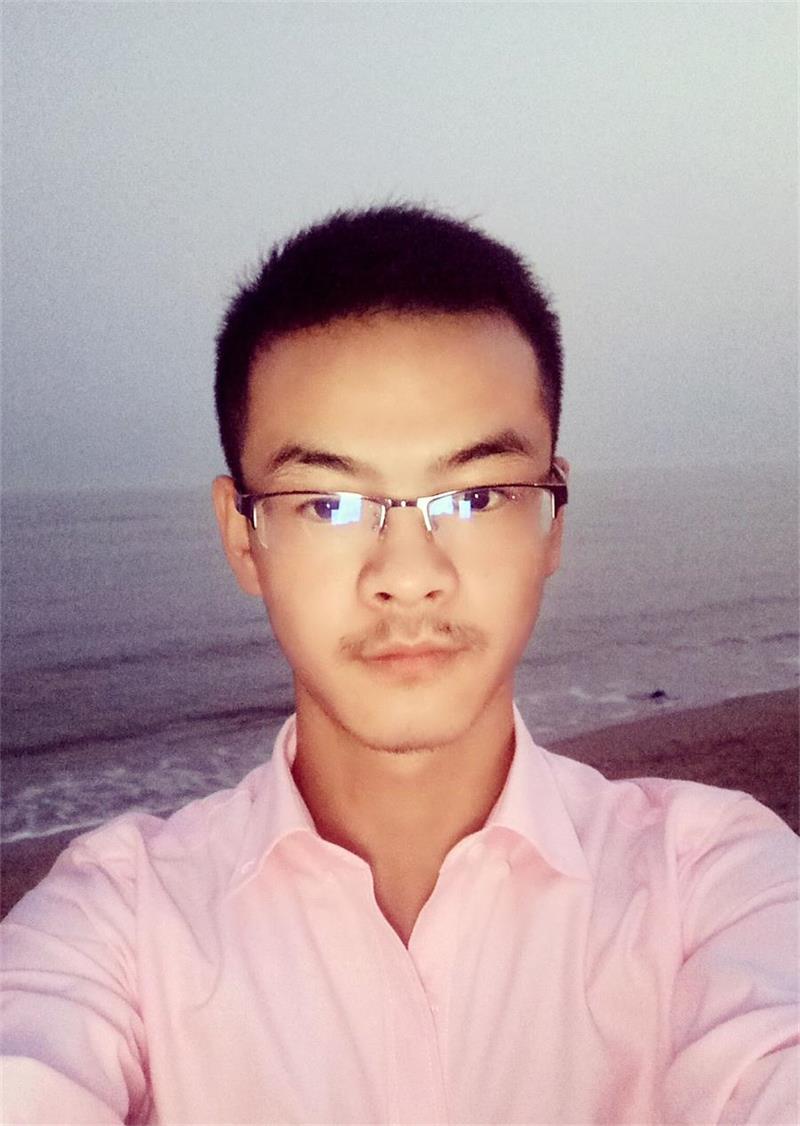 杨志龙